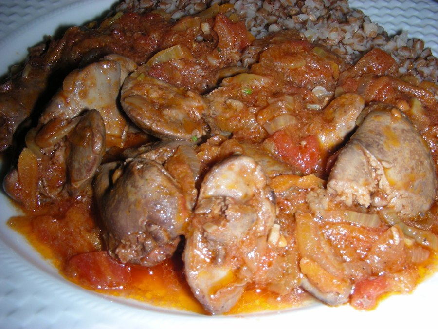 Печенка с подливкой