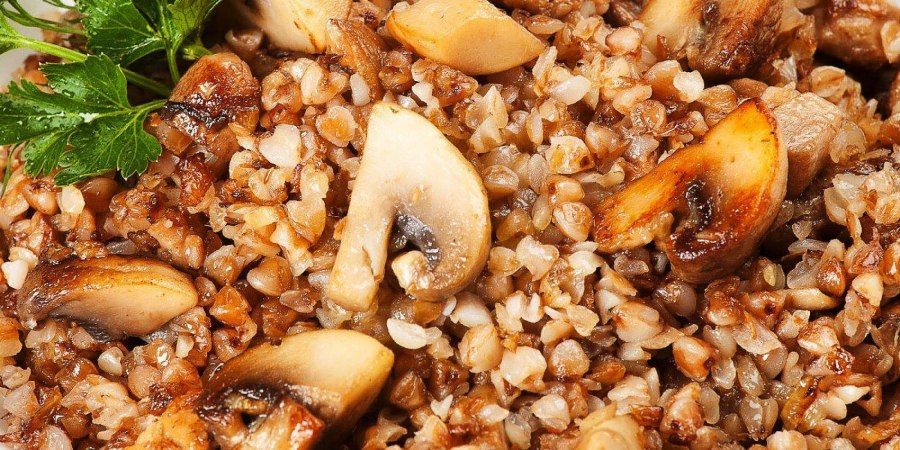 Гречневая каша с грибами