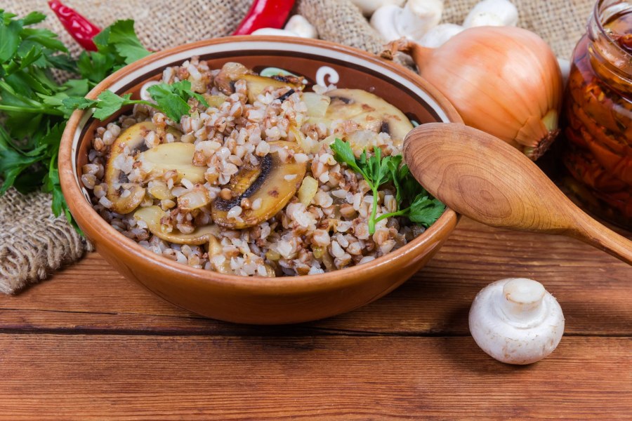 Гречка по купечески с грибами