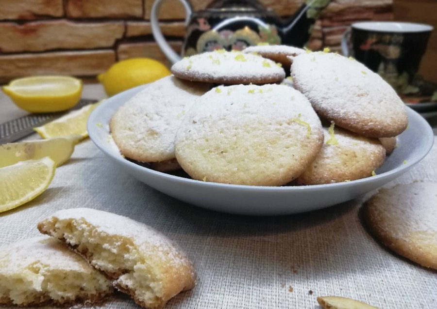 Лимонное печенье на сметане