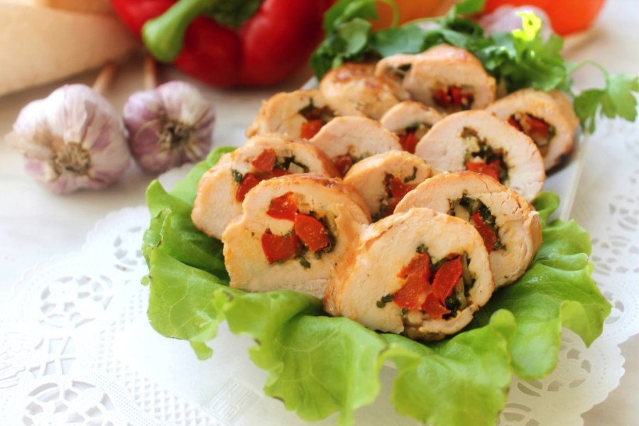 Куриная грудка рулет