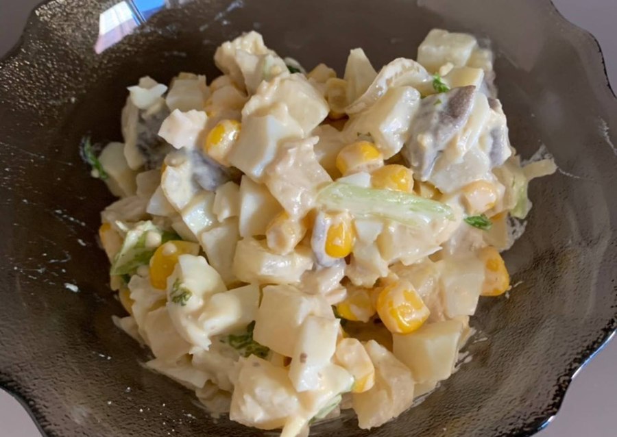 Салат курица ананас кукуруза