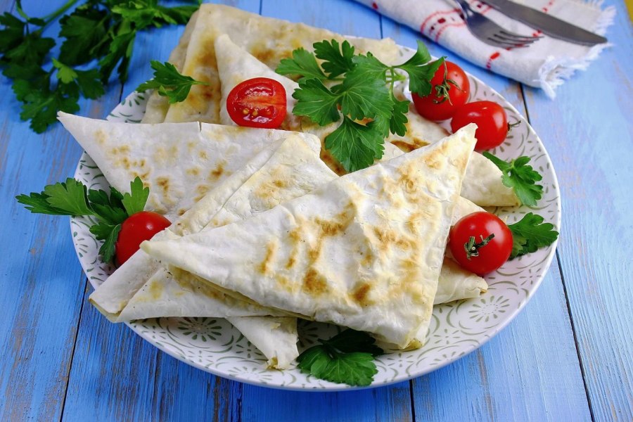 Армянский лаваш с начинкой