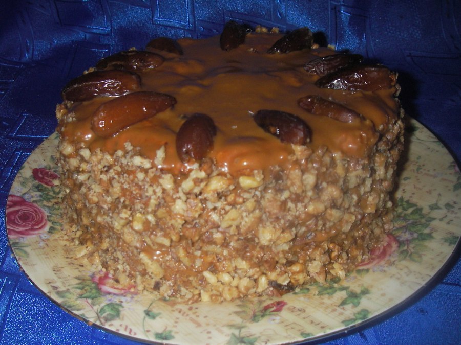 Пирог с финиками
