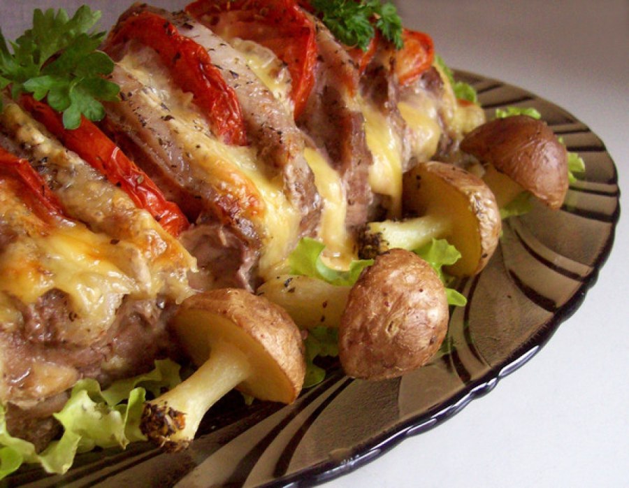 Мясо в духовке