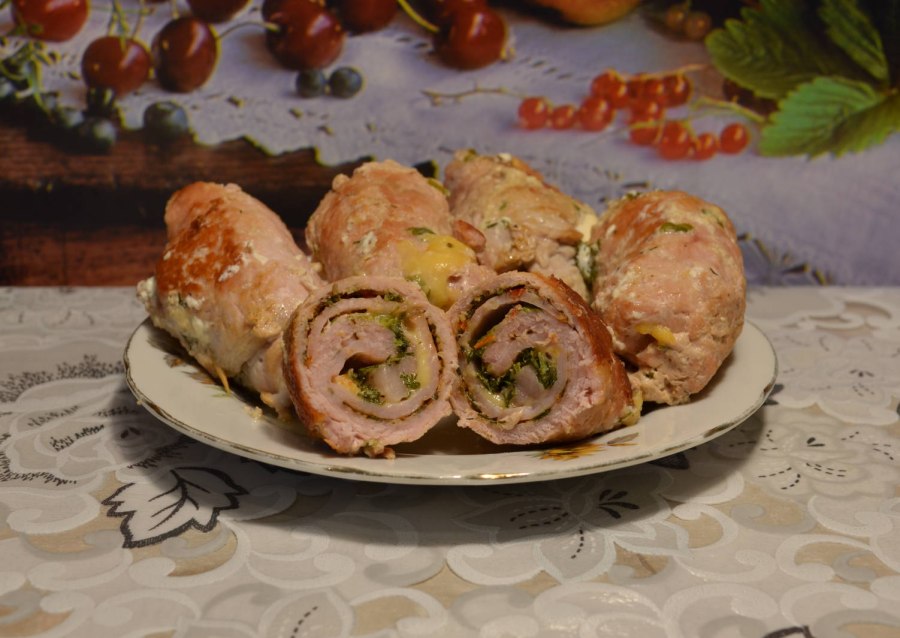 Рулетики из свинины