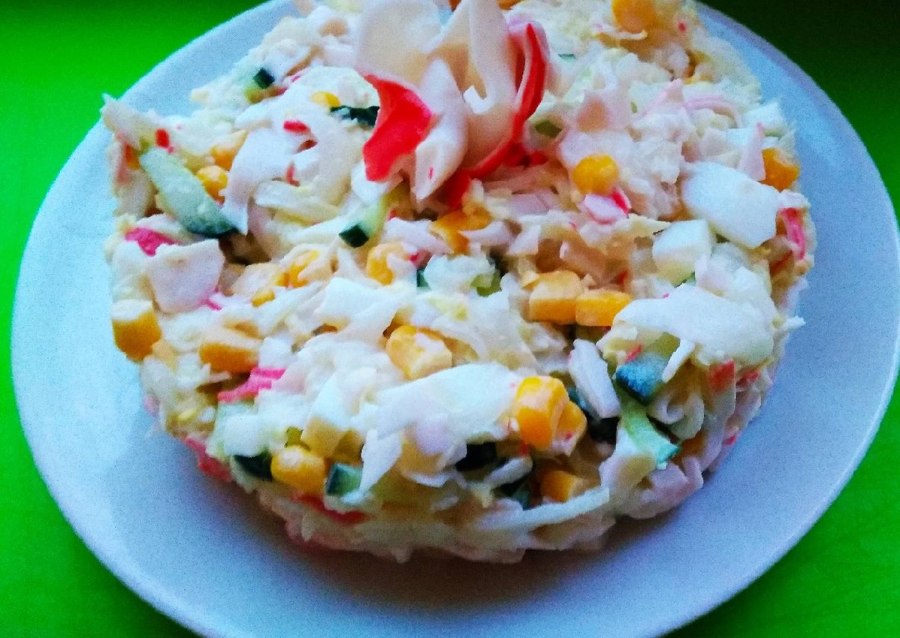 Салат с рисом "мамин"