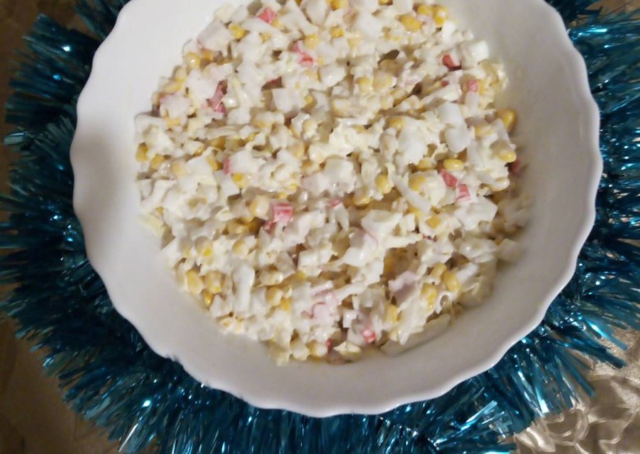 Микс с тунцом и кукурузой