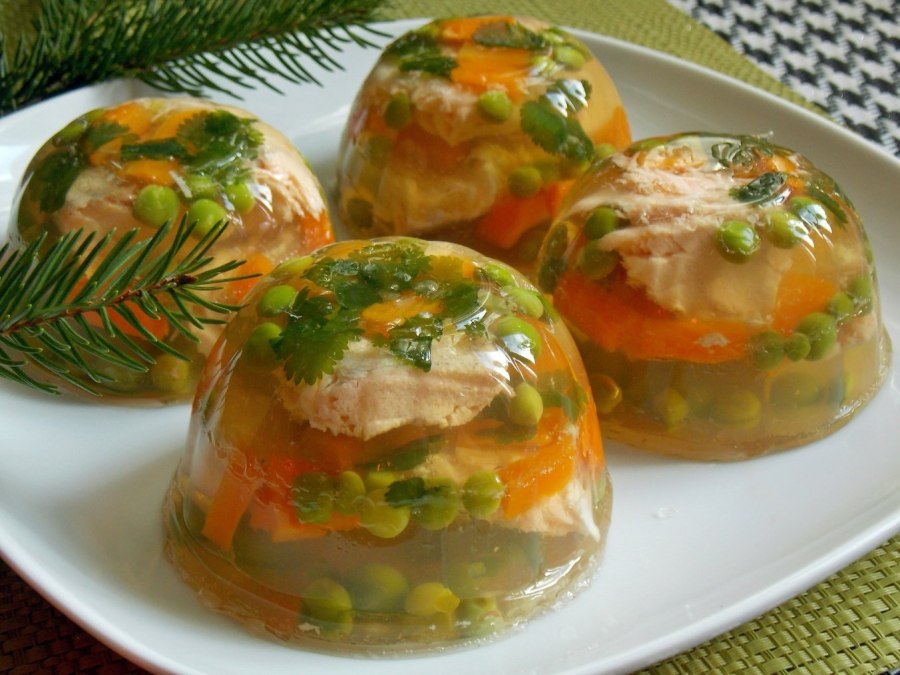 Холодец с курицей