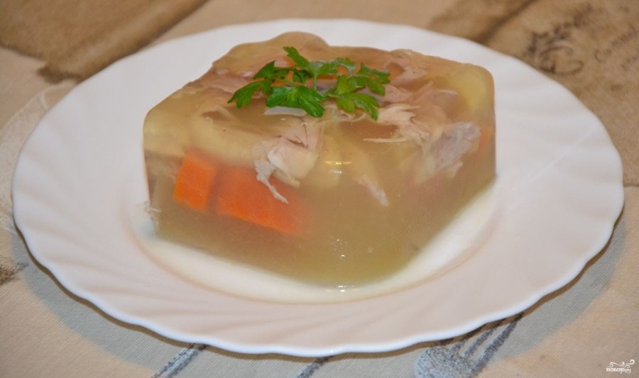 Заливное из курицы