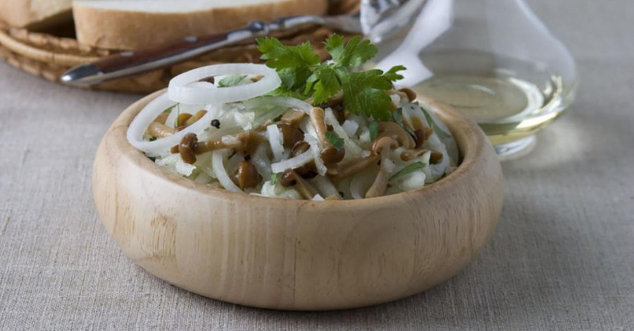 Салат с грибами шампиньонами