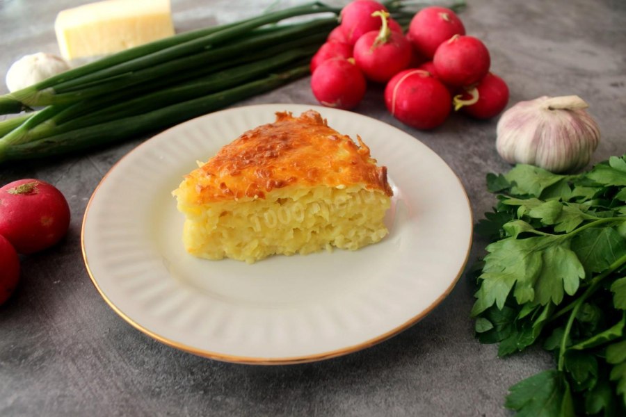 Картофельная запеканка с сосисками