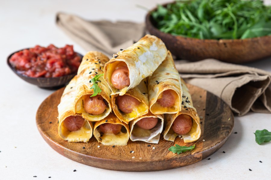 Хот дог с корейской морковкой