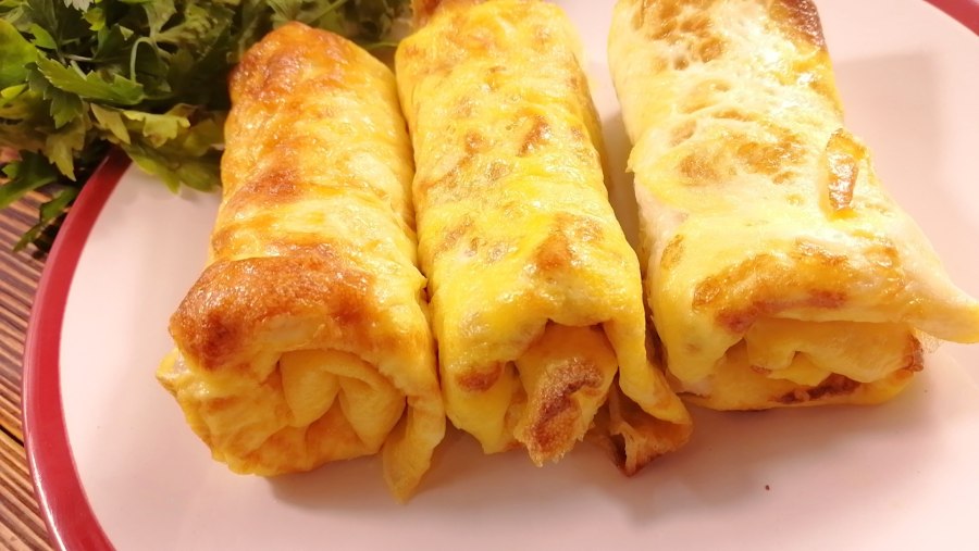 Блинчики с яйцом и зеленым