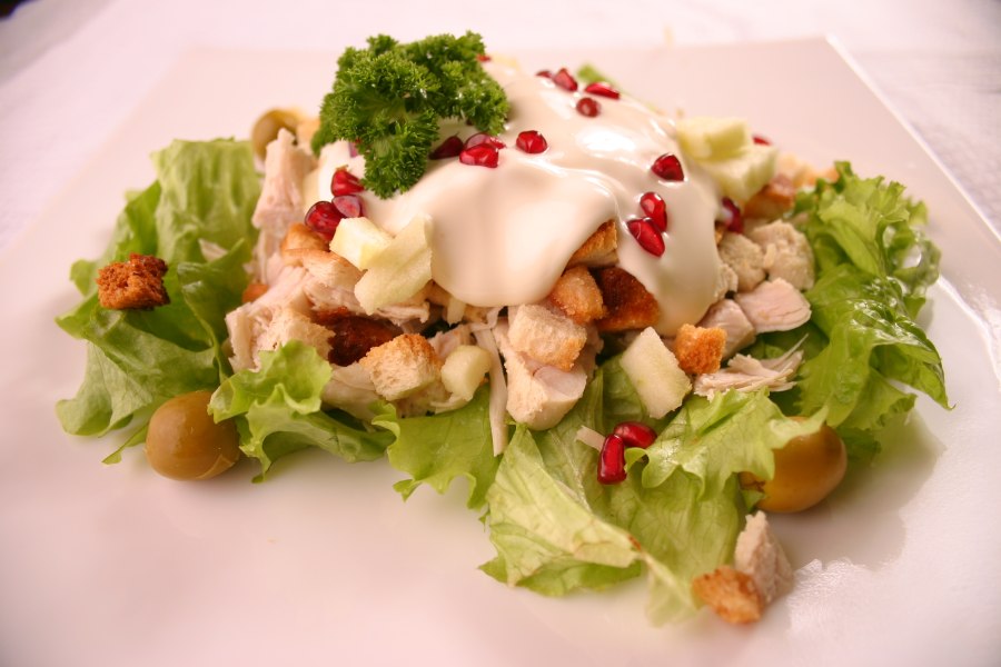 Салат Купеческий праздничный мясной