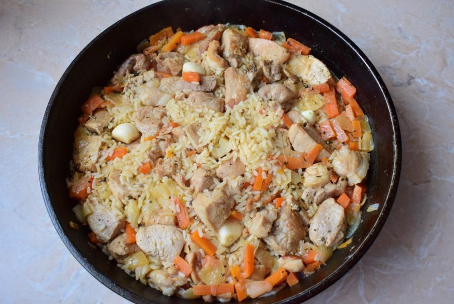Плов из грудинки говядины