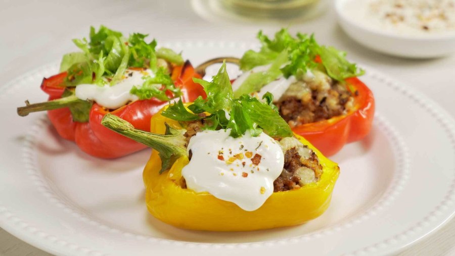Фаршированные перцы из куриного фарша