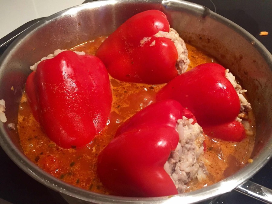 Перец фаршированный мясом