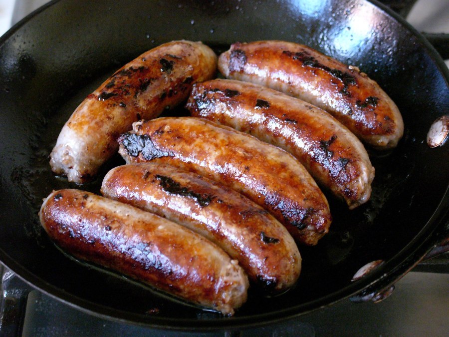 Шпикачки и купаты
