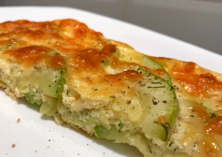 Запеканка с творогом и цукини