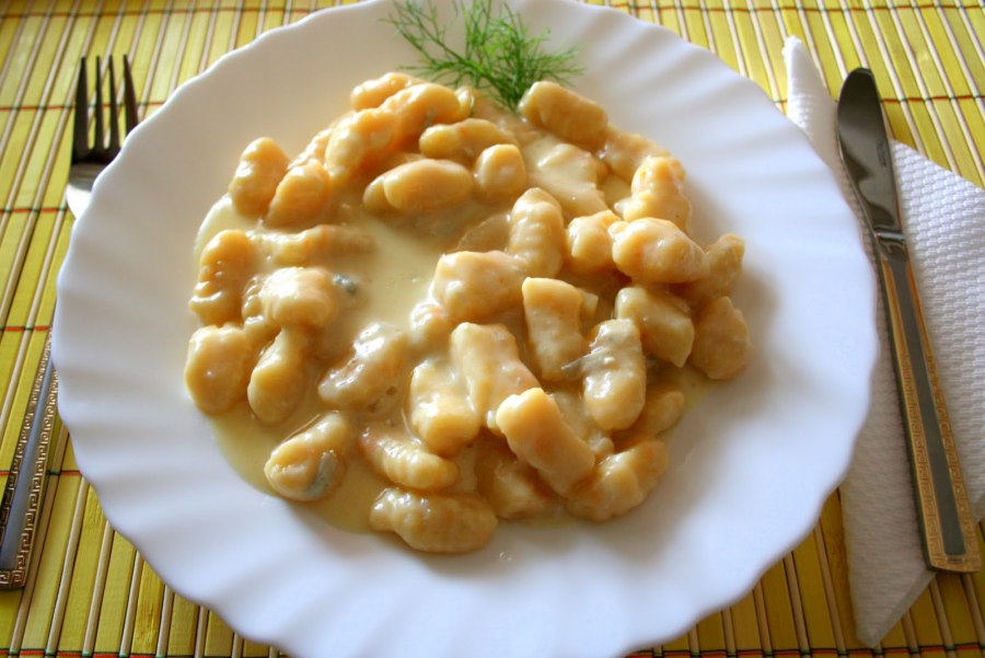 Ньокки с мясным рагу