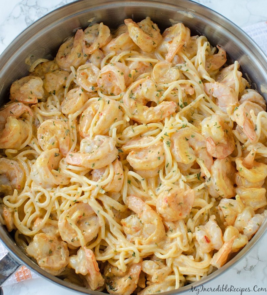 Макароны с морковью и луком