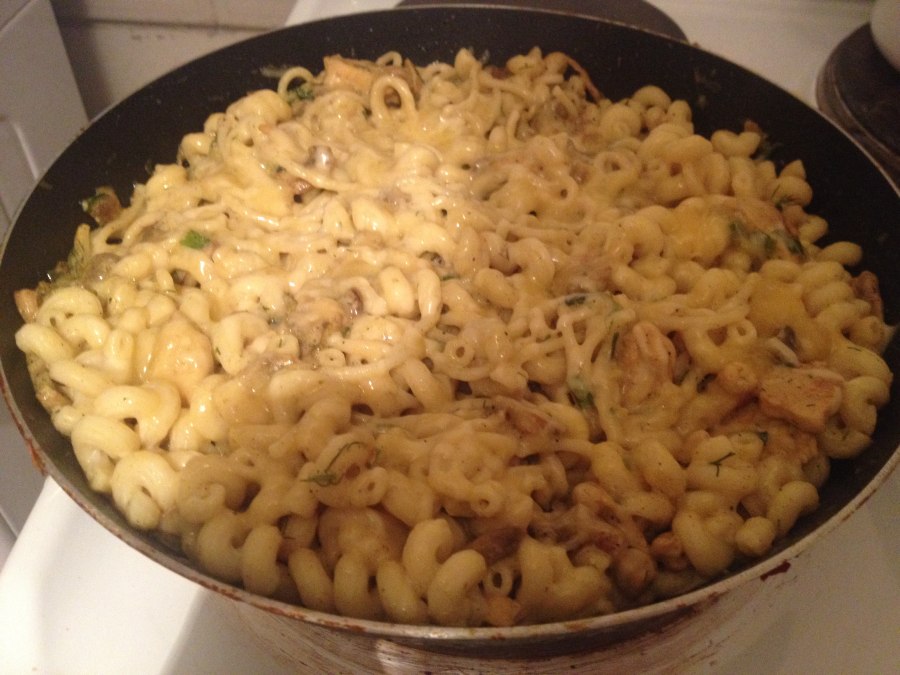 Курочка с макаронами