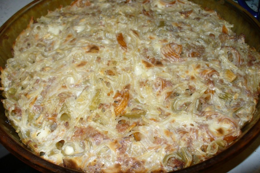 Макаронная запеканка с творогом