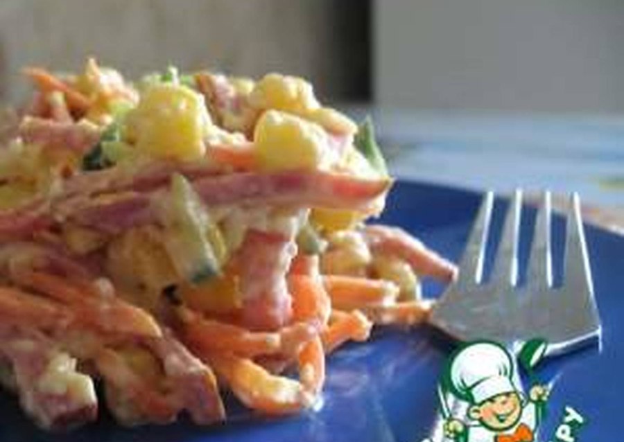 Салат Венеция с копченой курицей и кукурузой