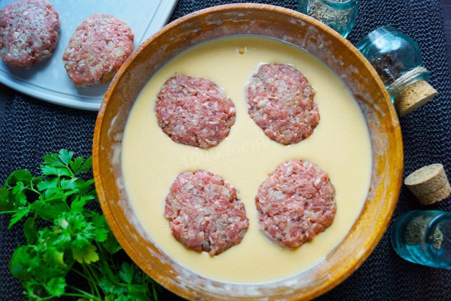 Куриное филе в кляре на сковороде рецепт с фото пошагово в домашних
