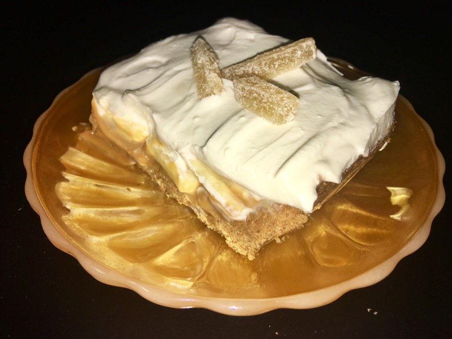 Пирог со сгущенкой