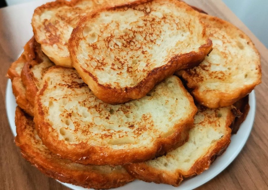 Сладкие гренки из батона
