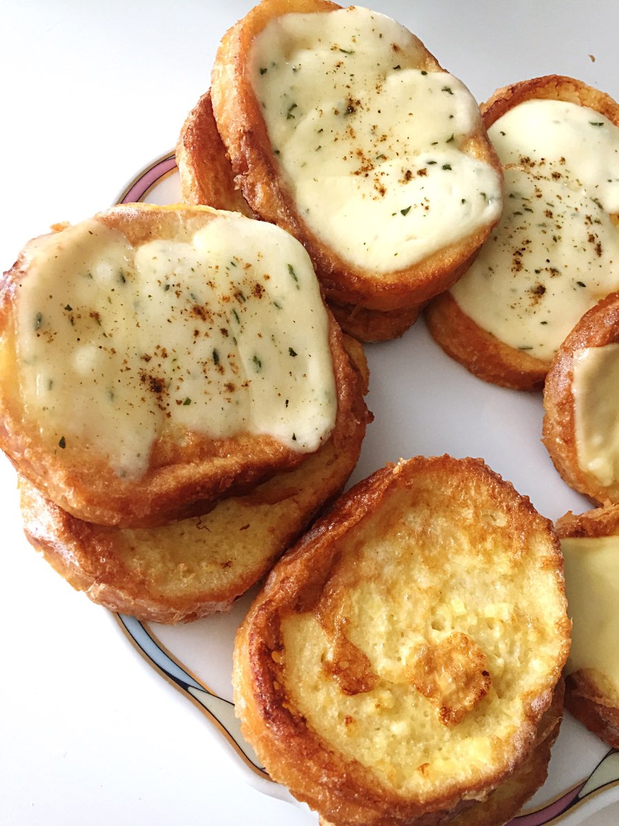 Гренки с яйцом и молоком