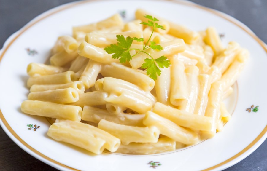 Макароны отварные с сыром