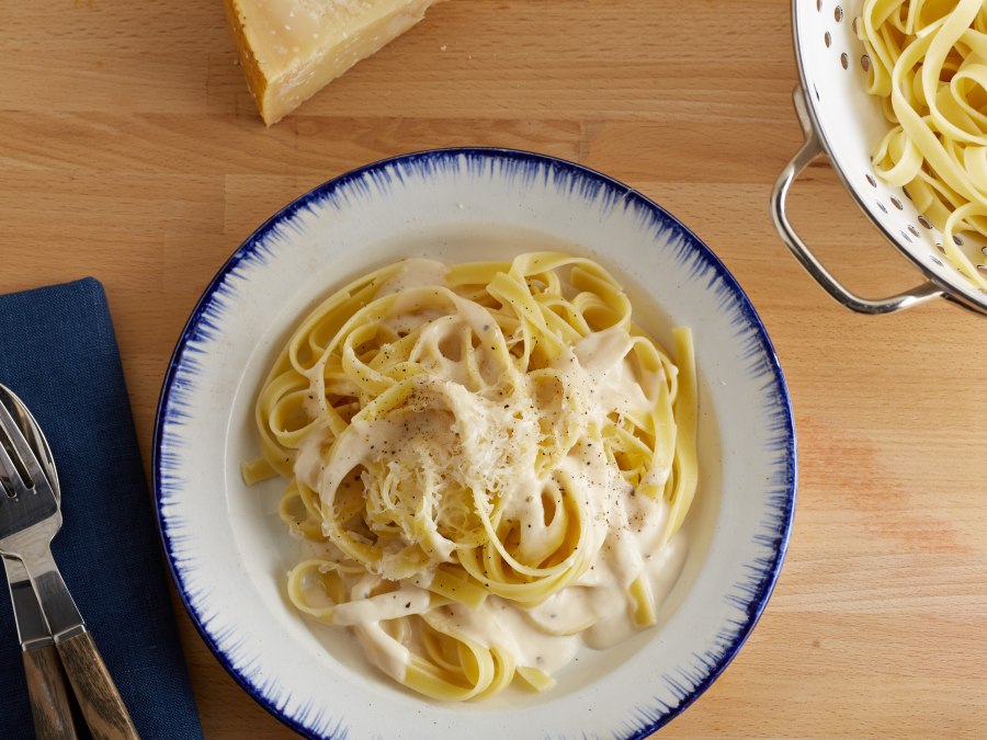 Макароны с соусом Альфредо