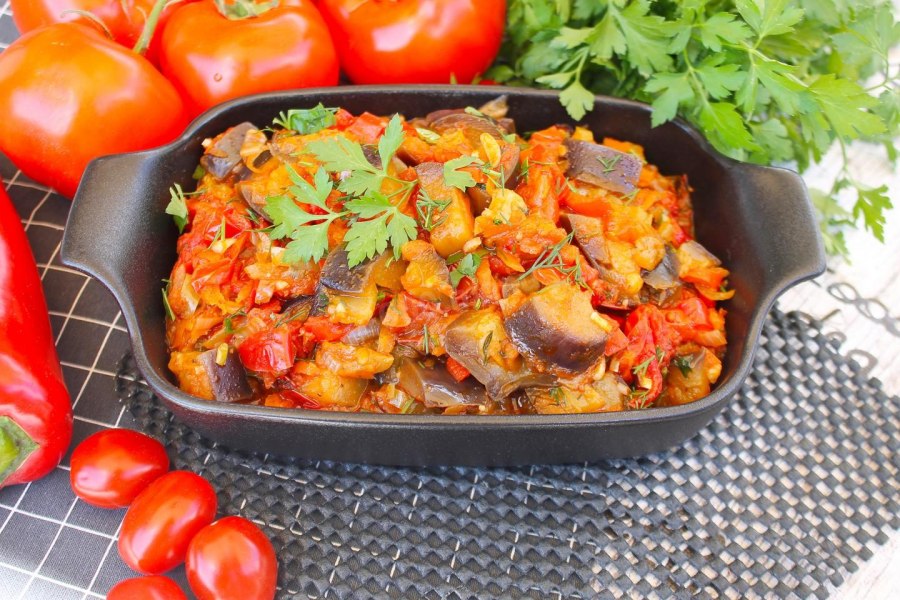 Фасоль с овощами