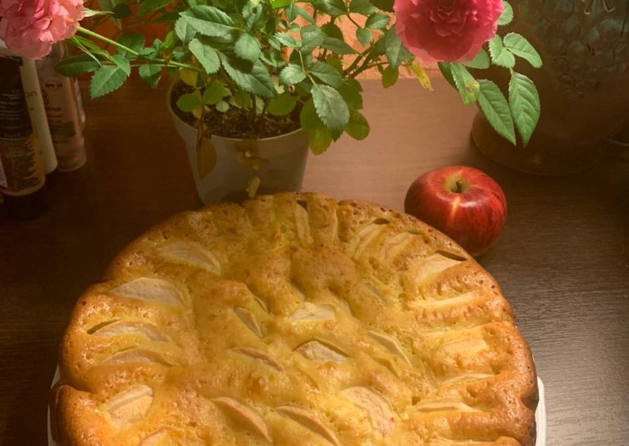Шарлотка с апельсинами