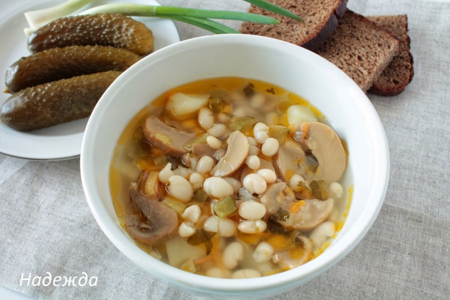 Рассольник с капустой и перловкой