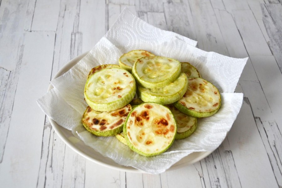 Тушёные кабачки с овощами