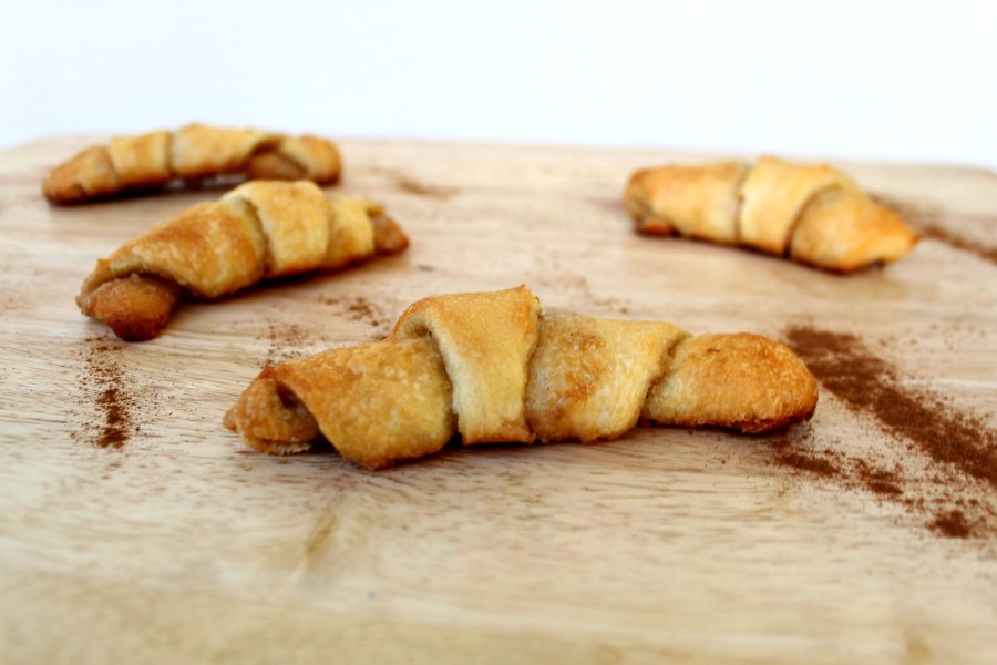 Булочки круассаны