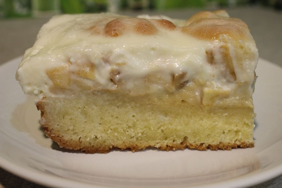 Яблочный пирог с заливкой