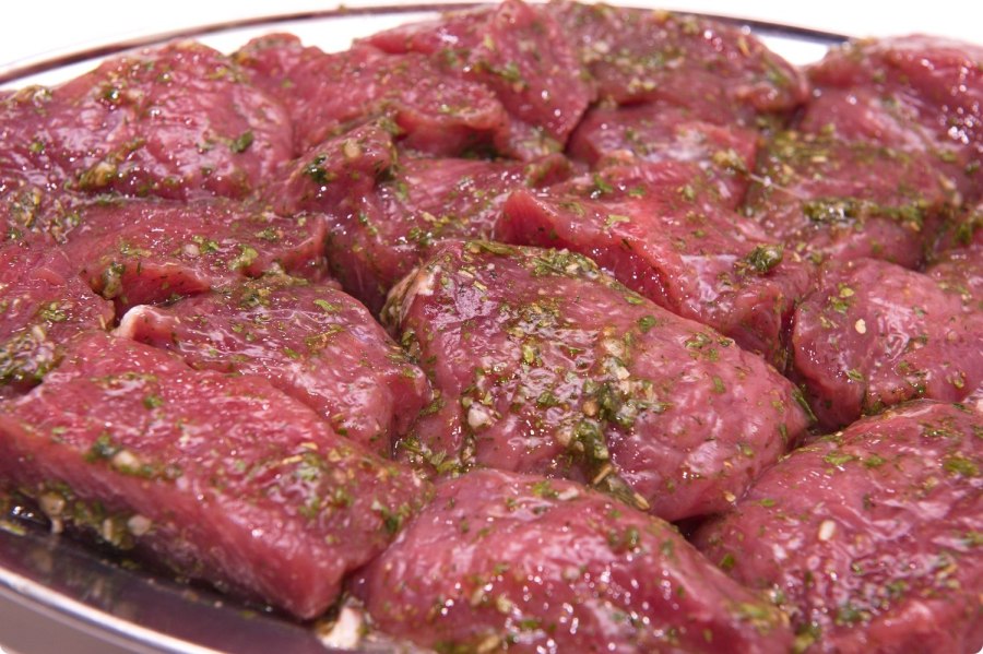 Мясо в маринаде