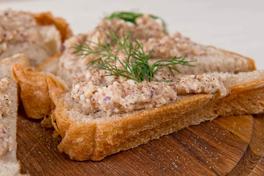 Канапе с форшмаком