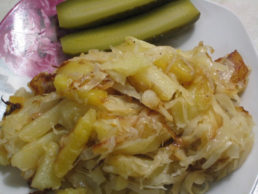 Жареная картошка с капустой