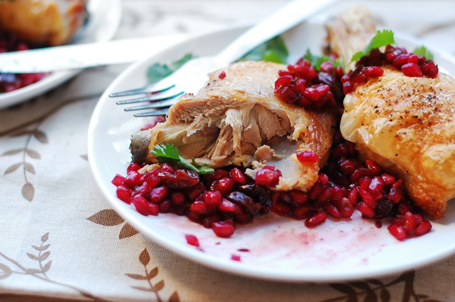 Курица в гранатовом соусе