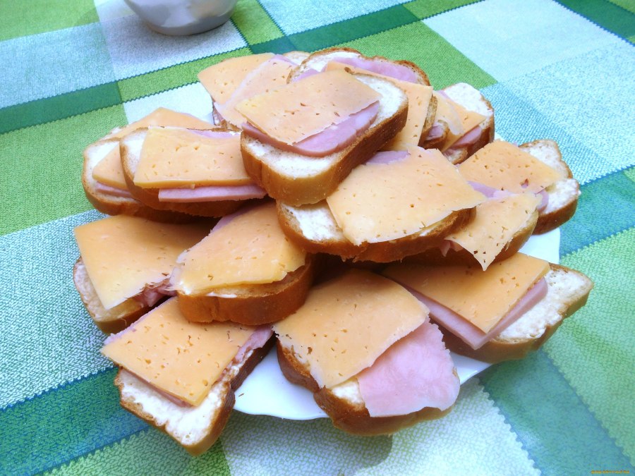 Хлеб и молоко