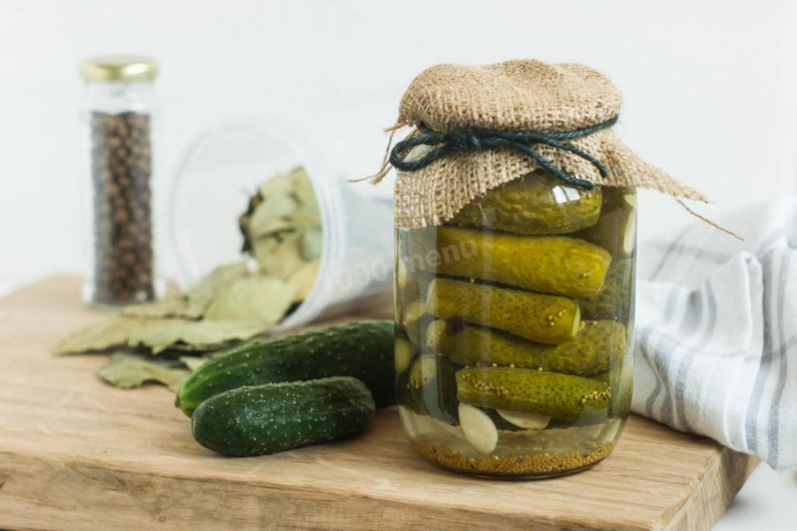 Огурцы маринованные