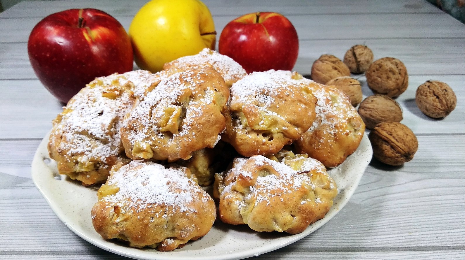 Рецепт печенья с яблоками. Мягкое печенье с яблоками. Печенье с яблоками и орехами. Нежное печенье с яблоком. Итальянское печенье с яблоками и грецкими орехами.