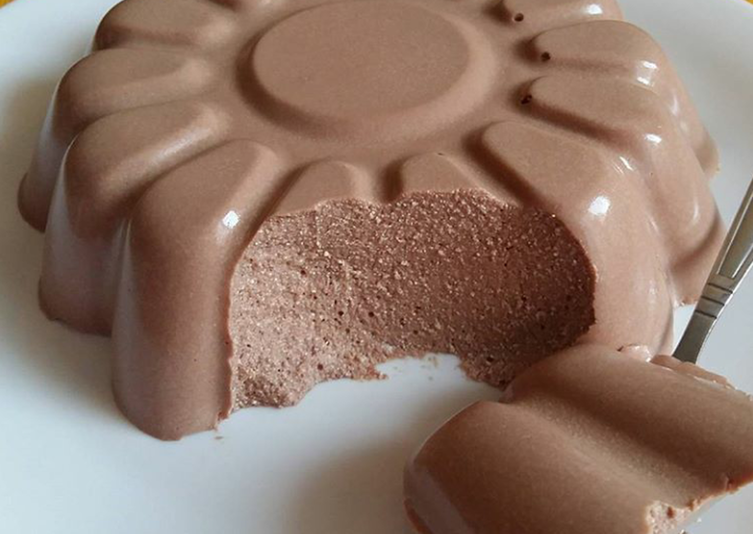 Choco jelly. Шоколадное желе. Молочно шоколадный десерт. Молочное желе с шоколадом. Ж*** шоколадная.