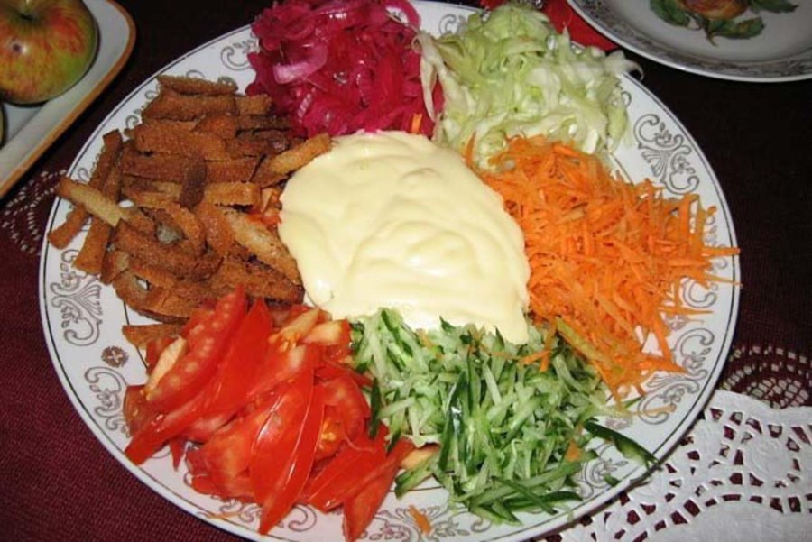 Салат Радуга с корейской морковью